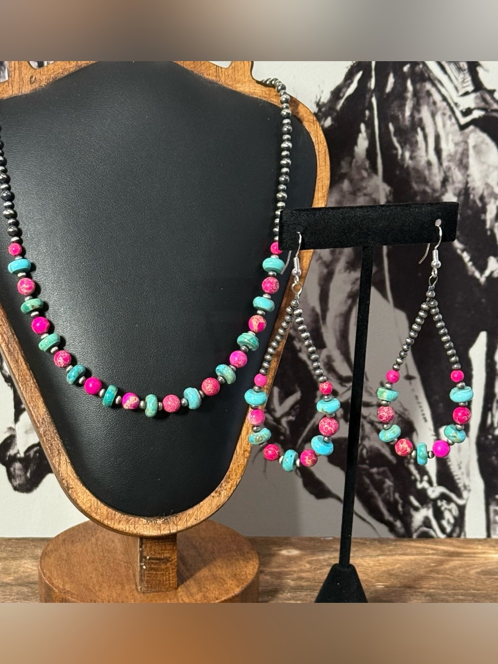 Kingman Turquoise & Hot Pink sea sediment jasper Beaded Necklace and Earring Set